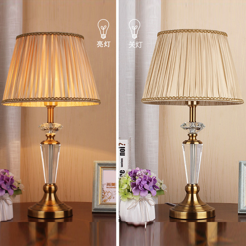 Modern simple crystal table lamp bedroom bedside lamp living room study simple light luxury dimming table lamp