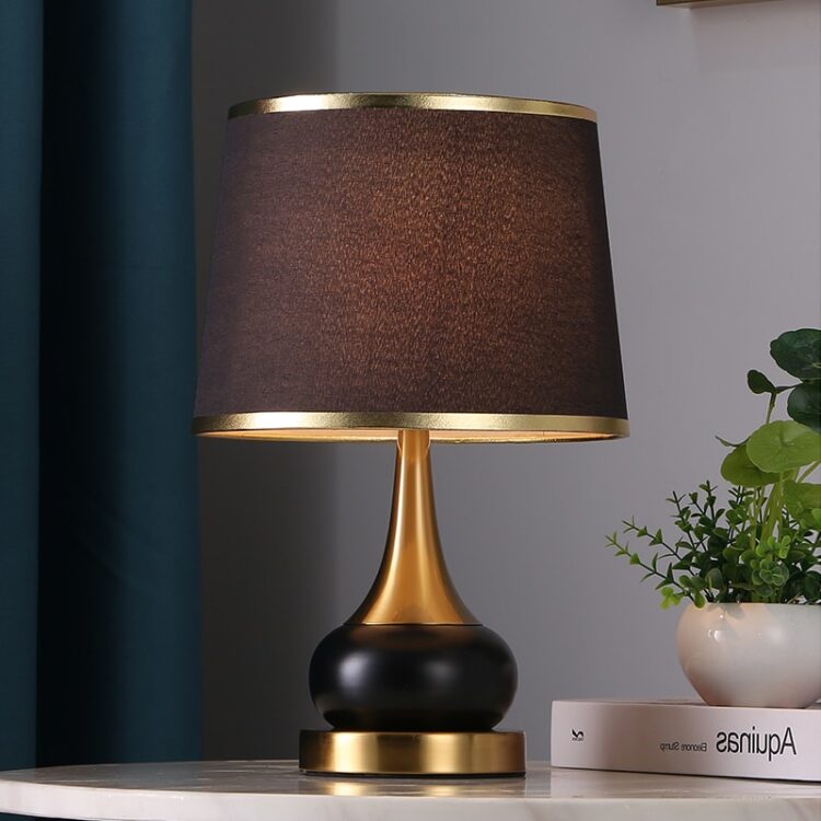 Nordic Bedroom Bedside Table Lamp LED Dining Bar Table Lamp Study Room Reading Living Room Kitchen Lighting Home Decoration Lamp 3