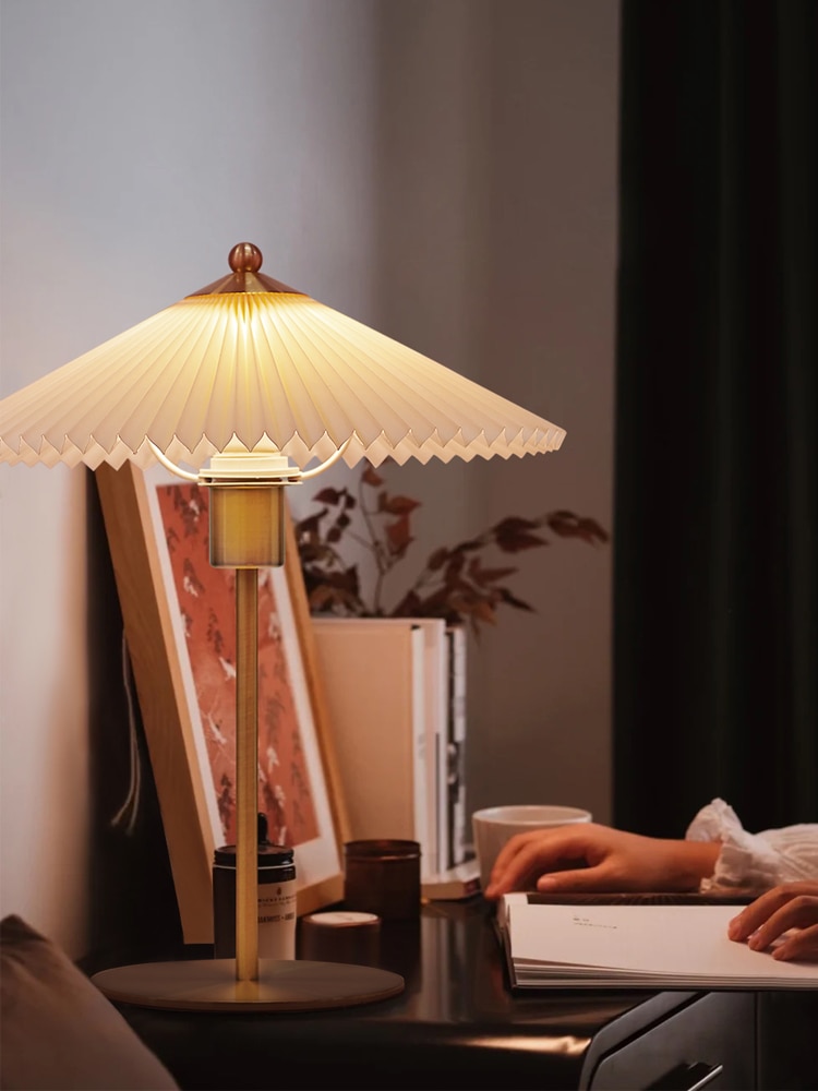 Luxury Retro Modern Decorative Pleated Umbrella-Shaped Wall Lamp