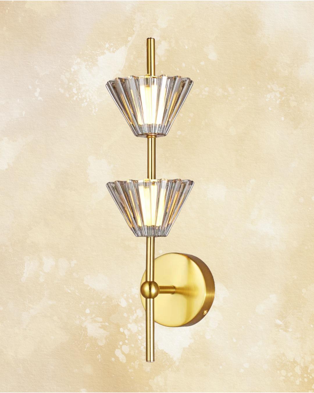 ARH_LGT_44_4_77398fc8-0201-48de-8b46-43a42466ec7b_1