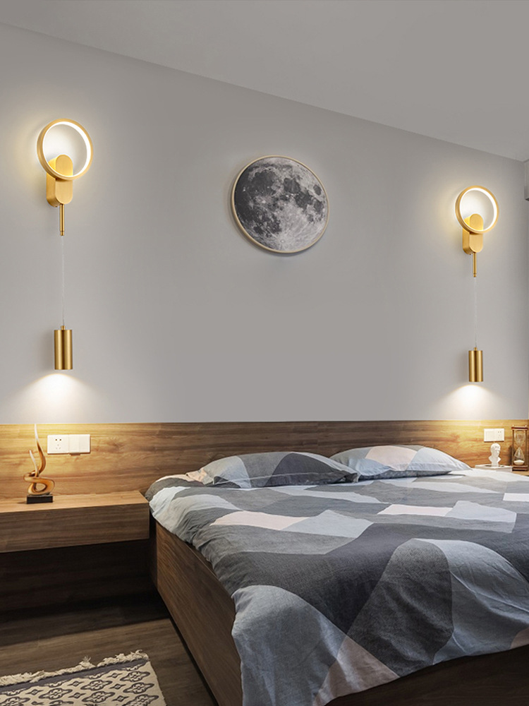 Modern minimalist bedroom bedside black/golden wall lamp